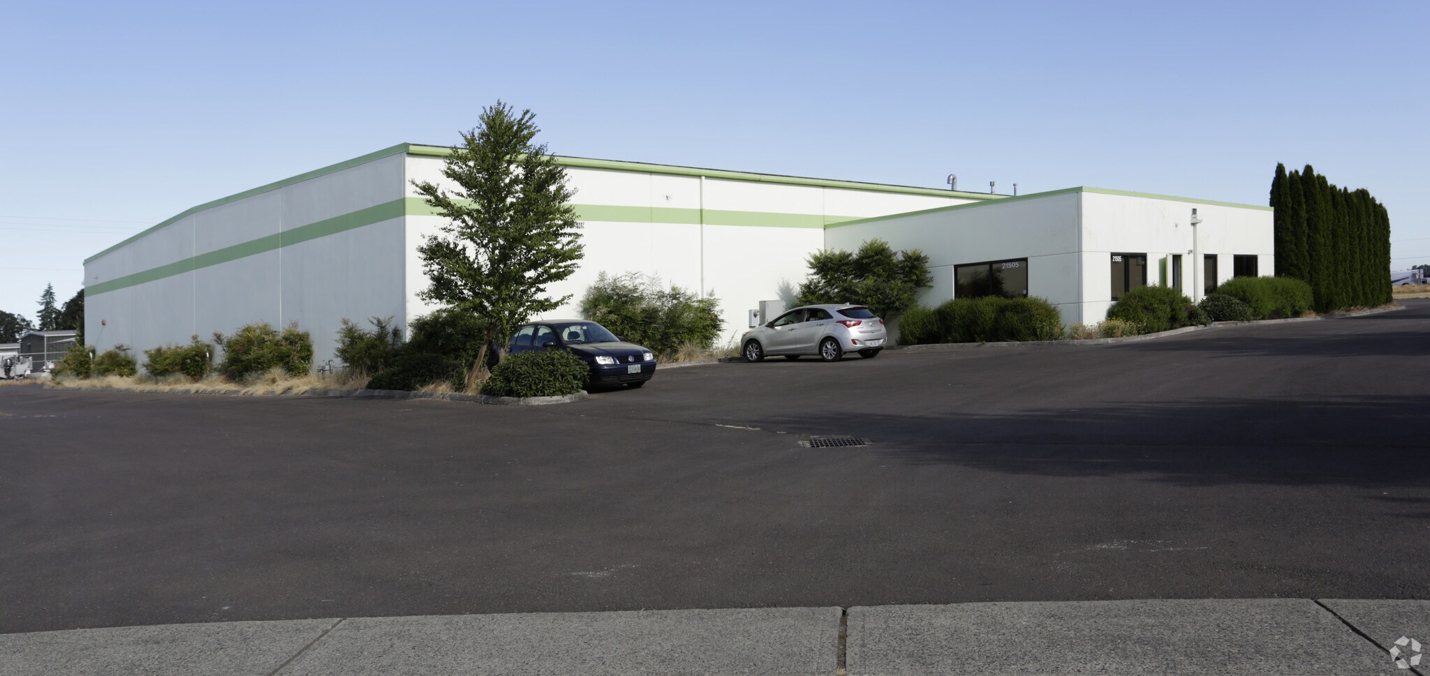 21505 Bents Ct NE, Aurora, OR for sale Primary Photo- Image 1 of 1