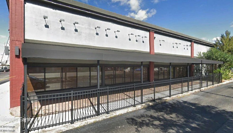 15499 N Dale Mabry Hwy, Tampa, FL 33618