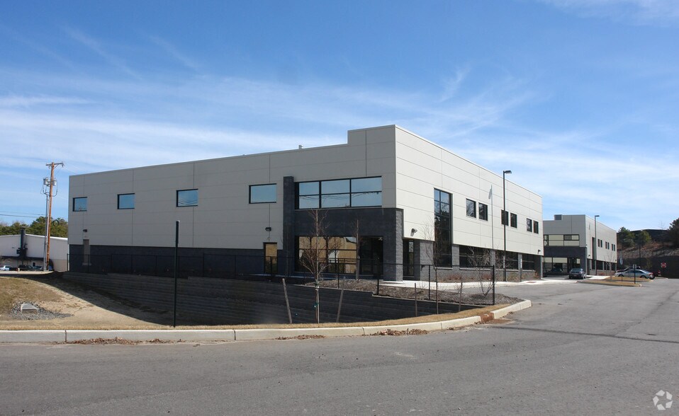 5044 Industrial Rd, Wall Township, NJ for sale - Primary Photo - Image 1 of 10