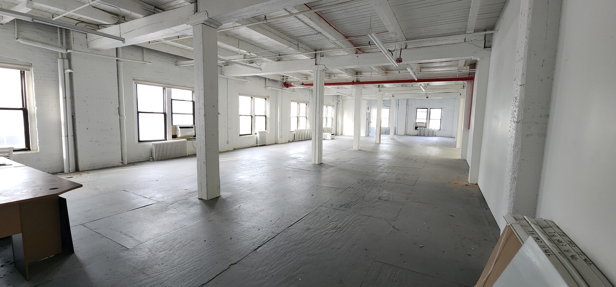 21-07 Borden Ave, Long Island City, NY for lease Interior Photo- Image 1 of 12