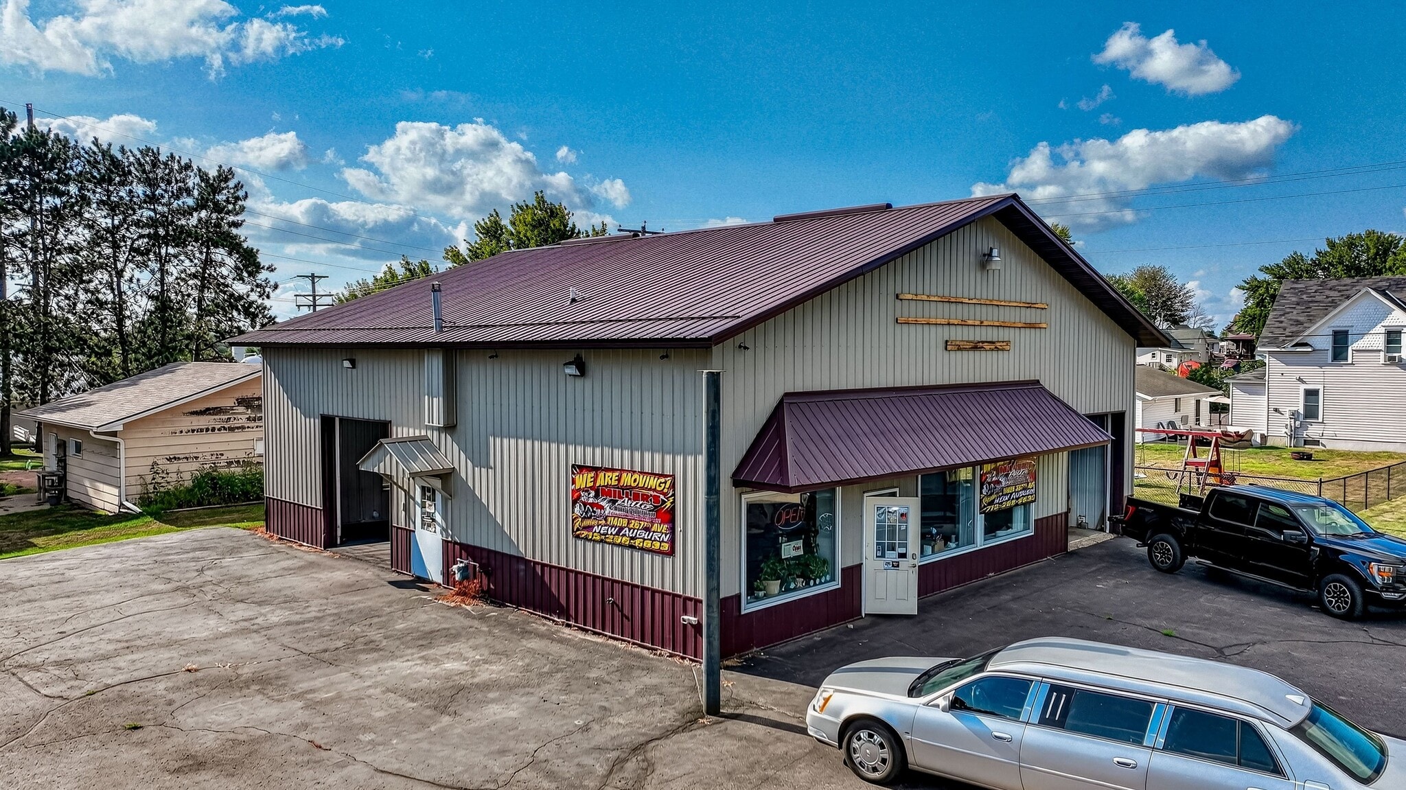 1417 Martin Rd, Bloomer, WI for sale Building Photo- Image 1 of 18