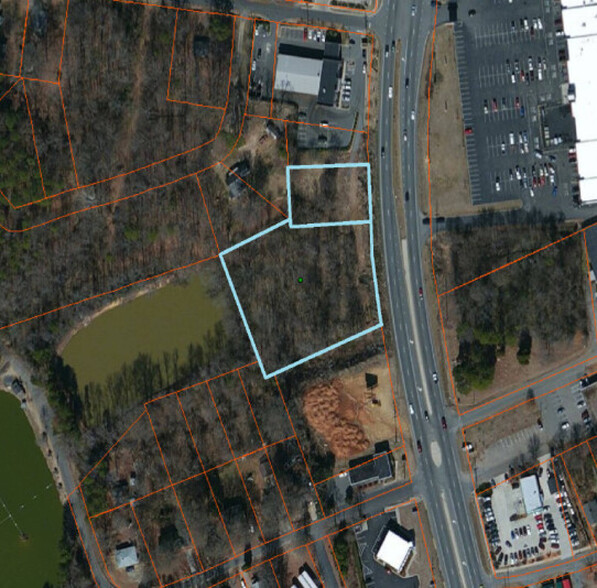 831 Concord Pkwy N, Concord, NC for sale - Primary Photo - Image 1 of 1