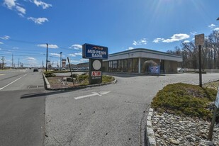 1060 Aaron Rd, North Brunswick NJ - Drive Through Restaurant