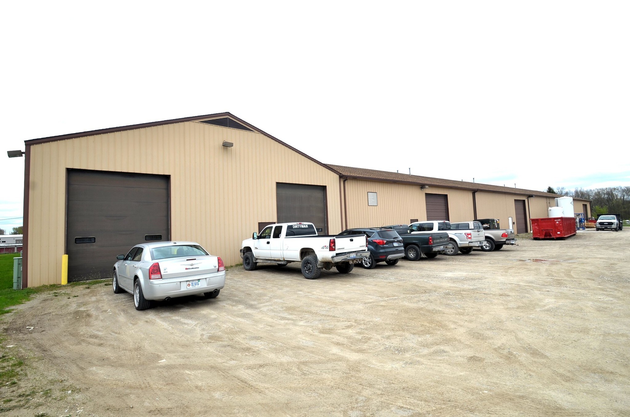 5684 E Highland Rd, Howell, MI for sale Building Photo- Image 1 of 1