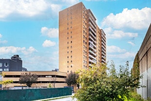 Queens Boulevard Towers - Live-Work Space