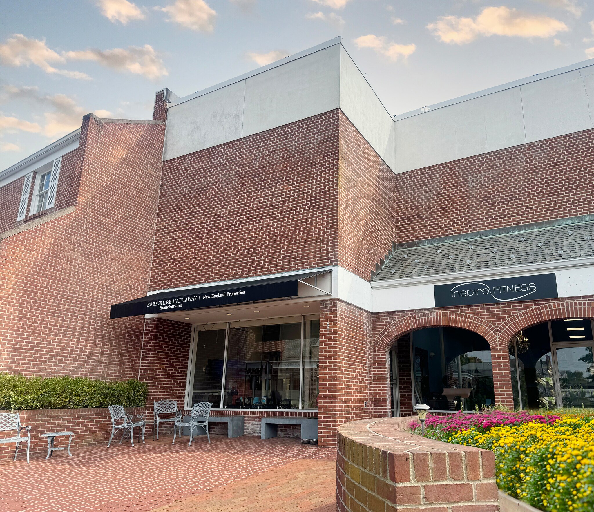 94-102 Park St, New Canaan, CT for sale Primary Photo- Image 1 of 1