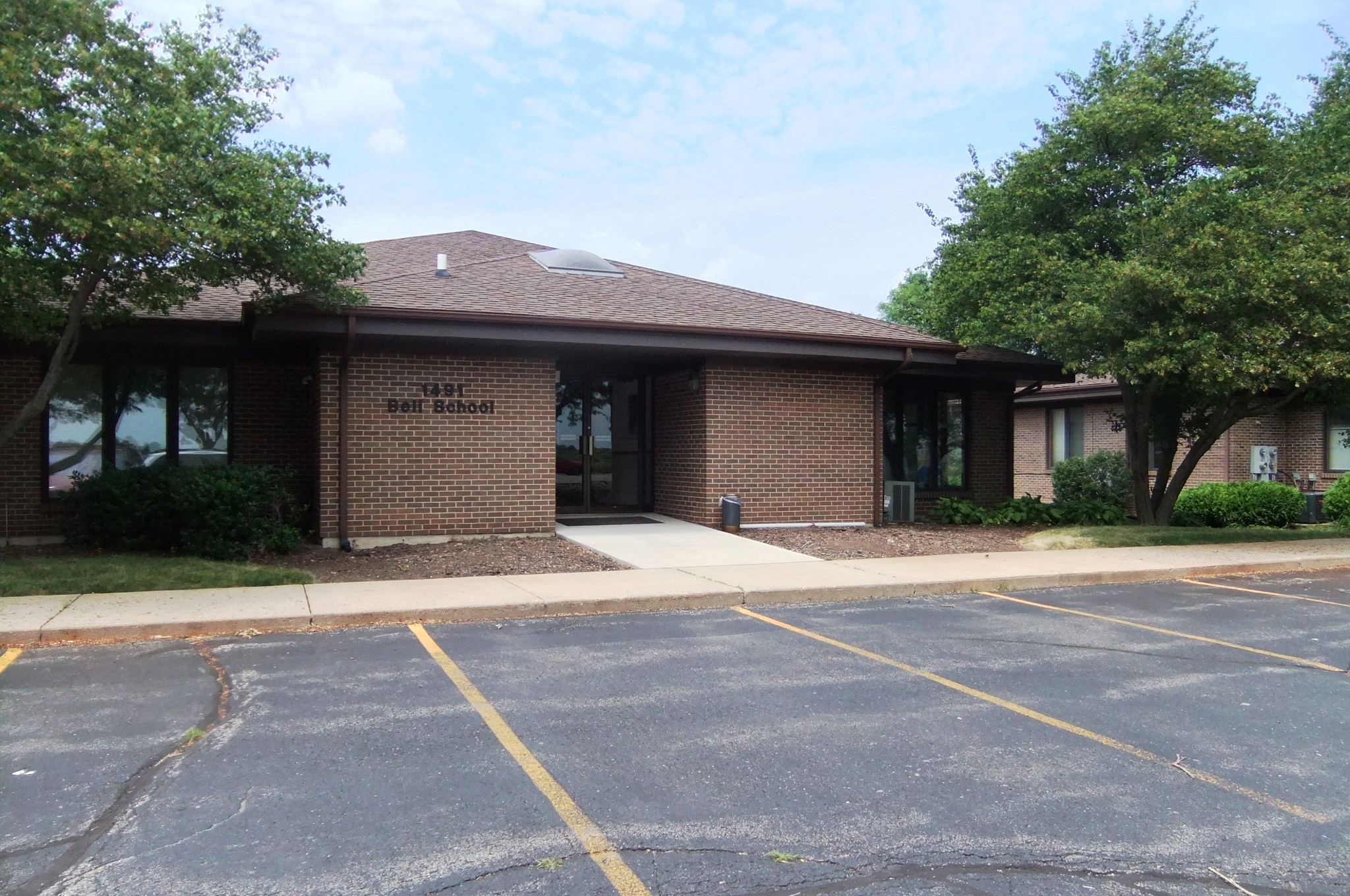 1463 S Bell School Rd, Rockford, IL for sale Building Photo- Image 1 of 1