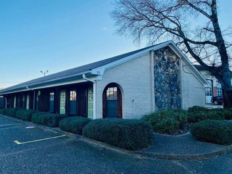 315 Magazine St, Tupelo, MS 38804 Office for Lease
