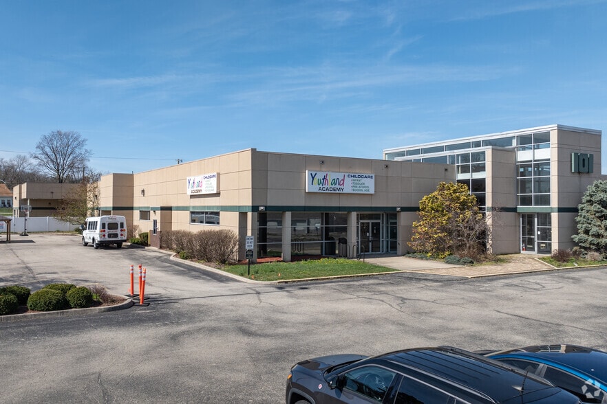 101 Woodman Dr, Dayton, OH for lease - Building Photo - Image 1 of 15