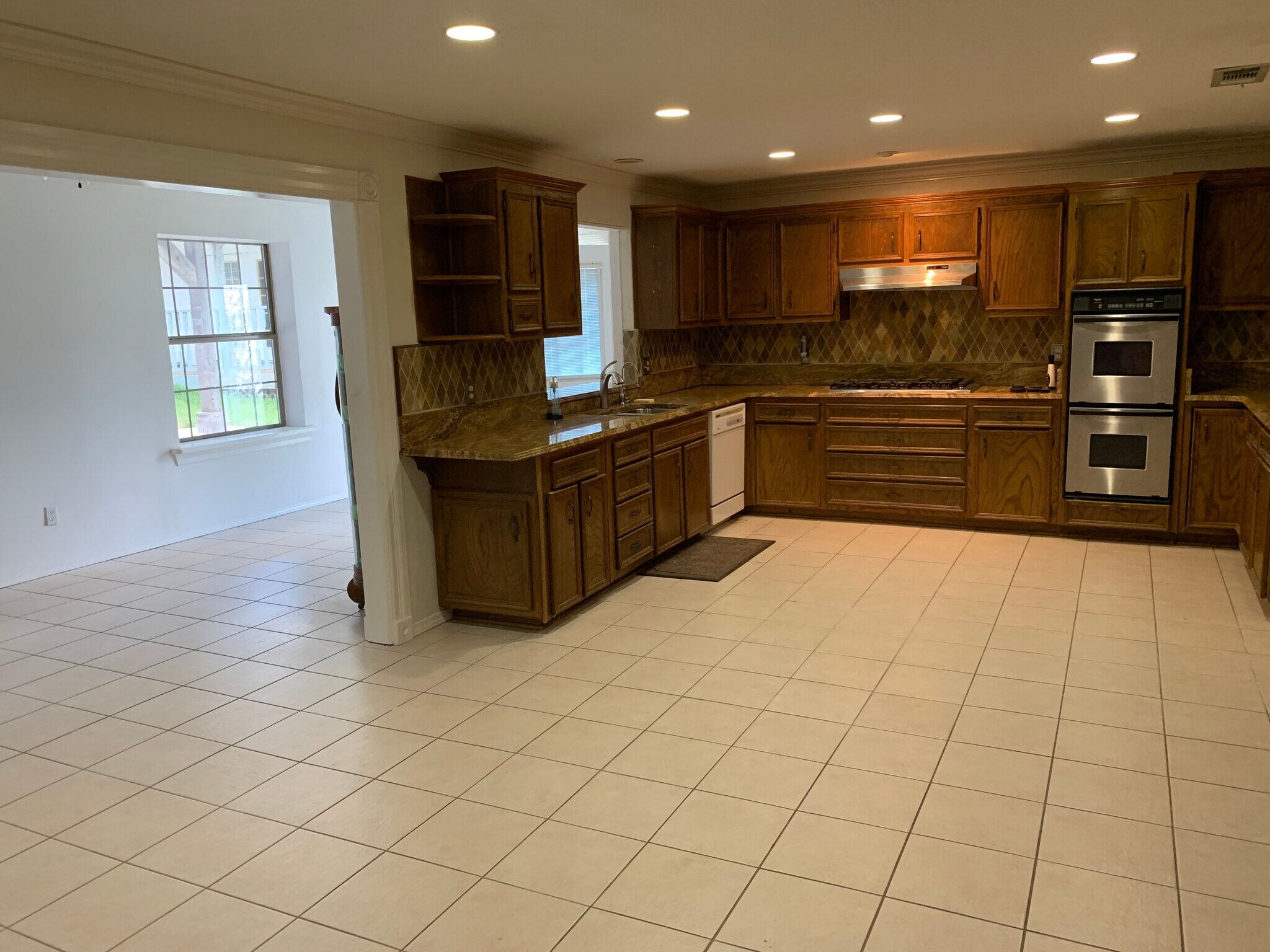 2819 N Bagdad Rd, Leander, TX 78641 Flex for Sale