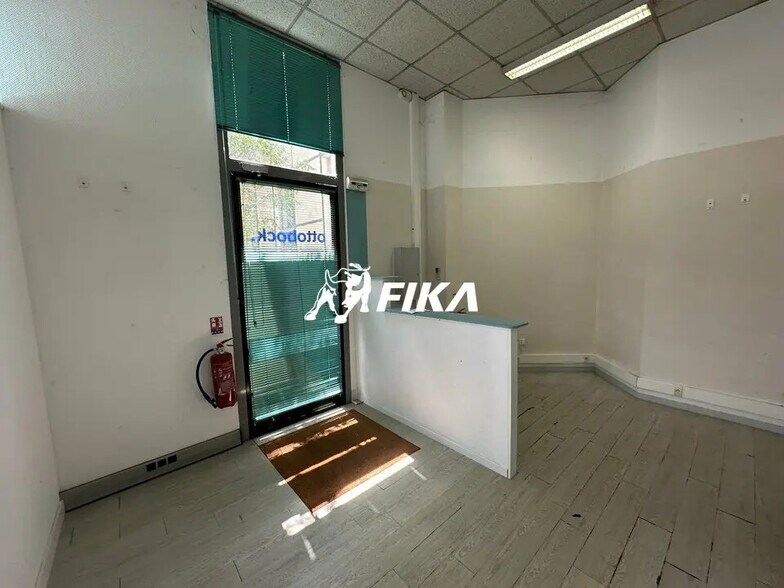 Office in Labège for lease - Interior Photo - Image 2 of 8