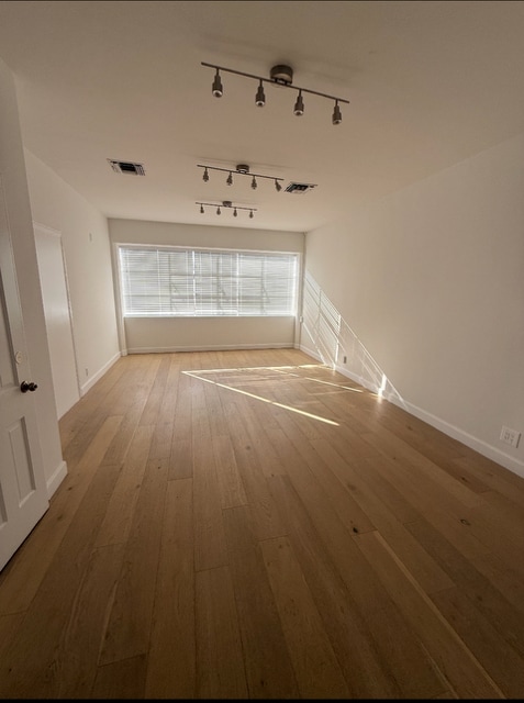 156-170 S Beverly Dr, Beverly Hills, CA for lease Interior Photo- Image 1 of 3