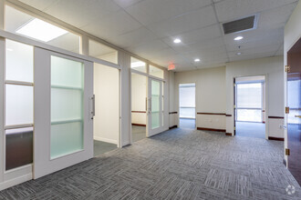 308 W Rosemary St, Chapel Hill, NC for lease Interior Photo- Image 2 of 7