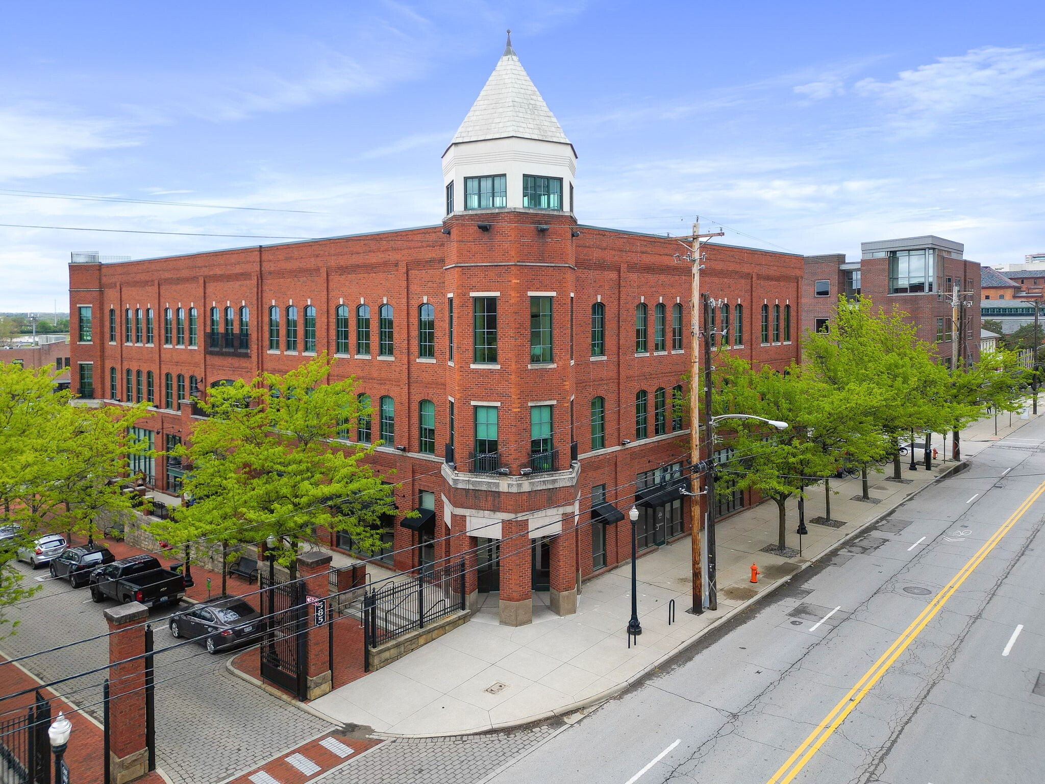 585 S Front St, Columbus, OH for lease Building Photo- Image 1 of 11