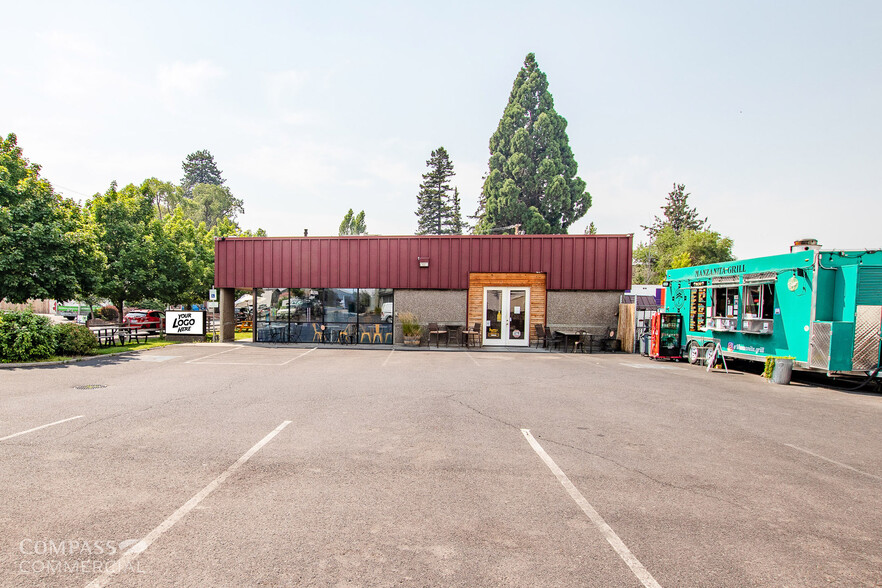 1125 NE 2nd St, Bend, OR for lease - Building Photo - Image 2 of 19