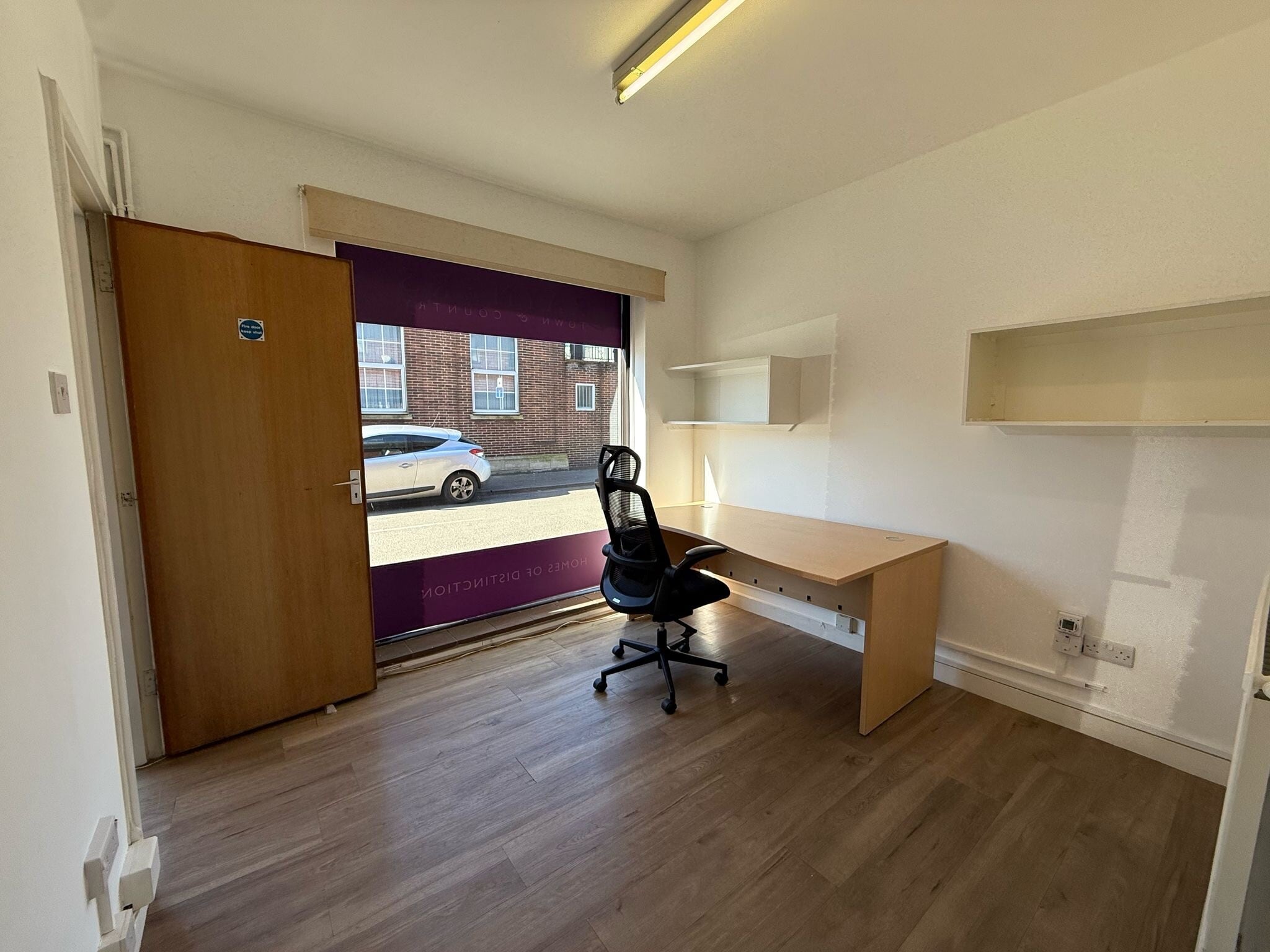 2 Glebe Rd, Warlingham for lease Interior Photo- Image 1 of 7