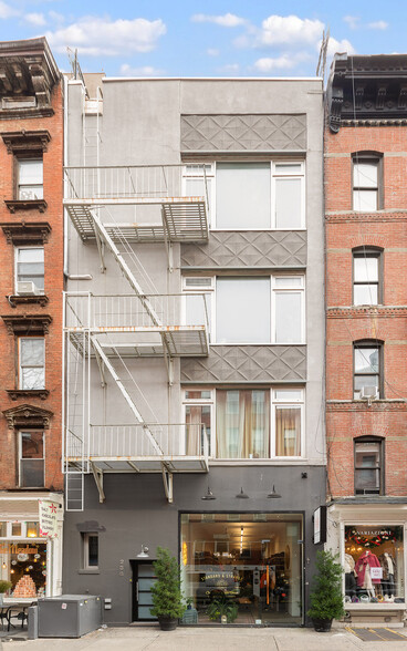 238 Mulberry St, New York, NY for sale - Building Photo - Image 1 of 18