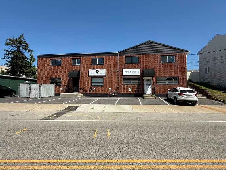 83-85 Power Rd, Pawtucket, RI for sale - Primary Photo - Image 1 of 1