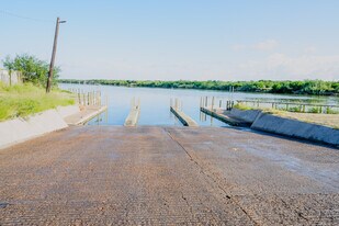 DelRey Boat Ramp - Convenience Store