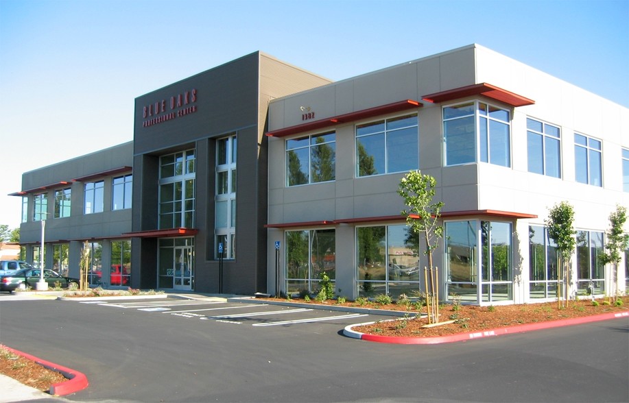 1382 Blue Oaks Blvd, Roseville, CA for lease - Building Photo - Image 2 of 15