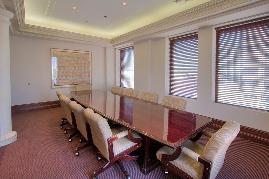 100 N Brand Blvd, Glendale, CA for lease Interior Photo- Image 1 of 6