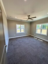 1060 Garland Dr, Bogart, GA for lease Interior Photo- Image 1 of 1
