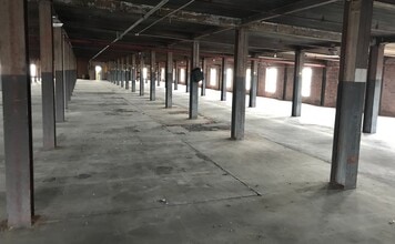 1000 W Ormsby Ave, Louisville, KY for lease Interior Photo- Image 1 of 1