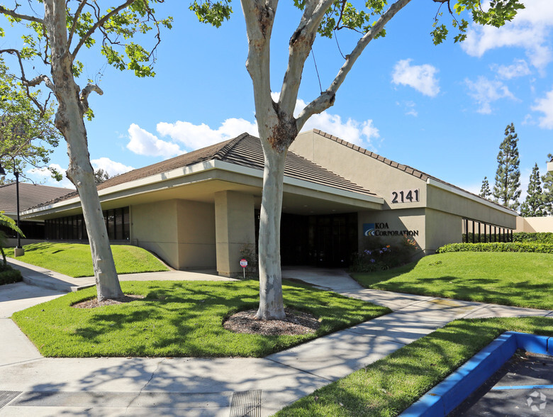 2141 W Orangewood Ave, Orange, CA for sale - Primary Photo - Image 1 of 1