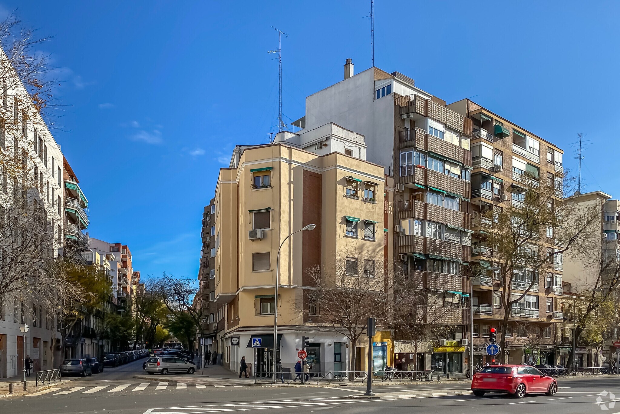 Calle de Embajadores, 113, Madrid, Madrid for sale Primary Photo- Image 1 of 1