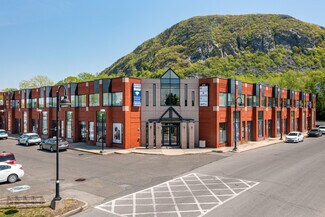More details for 370-380 Boul Sir-Wilfrid-Laurier, Mont-St-Hilaire, QC - Office for Lease