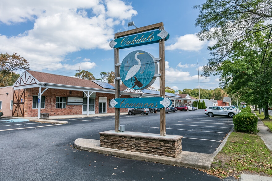 1211-1223 Montauk Hwy, Oakdale, NY for sale - Building Photo - Image 3 of 3