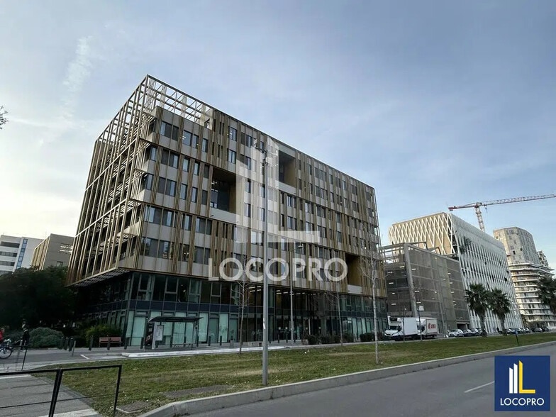 Office in Nice for lease - Building Photo - Image 1 of 12