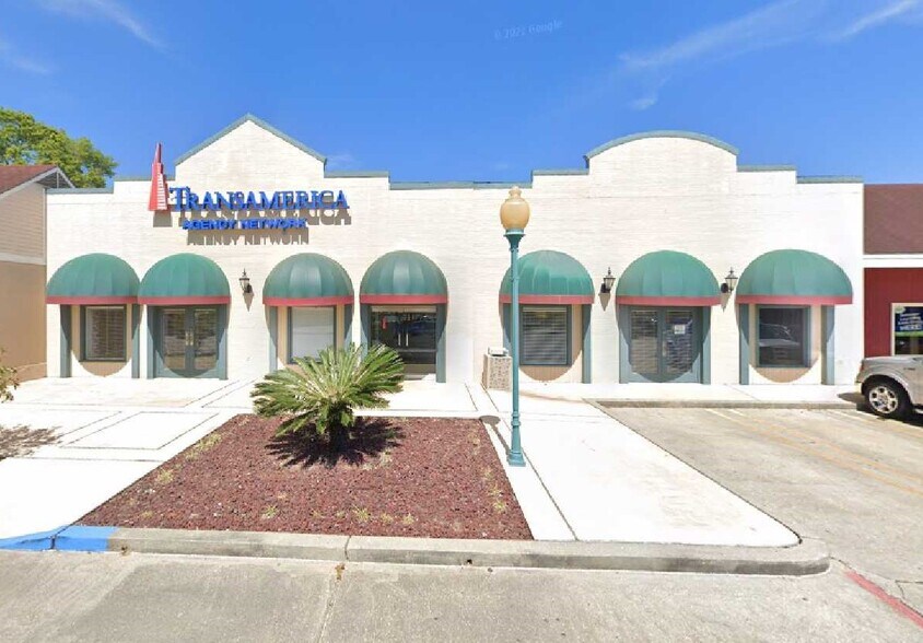 1000 Parkview Dr, New Iberia, LA 70563