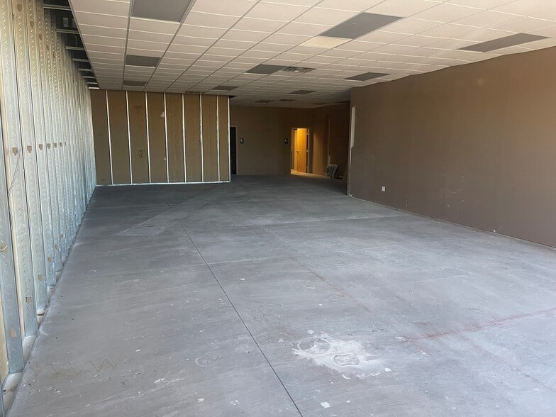 14000 Northdale Blvd, Rogers, MN for lease - Interior Photo - Image 3 of 6