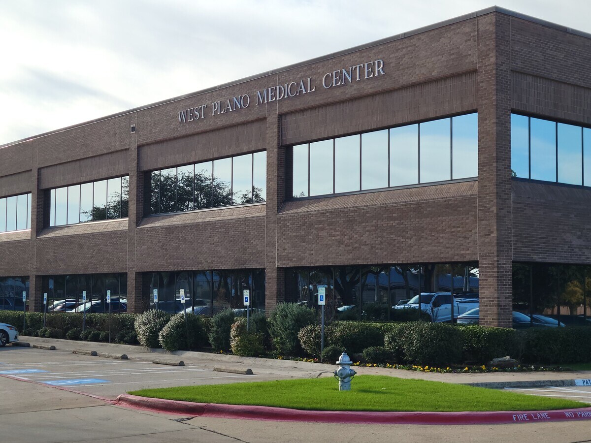 4100 W 15th St, Plano, TX 75093