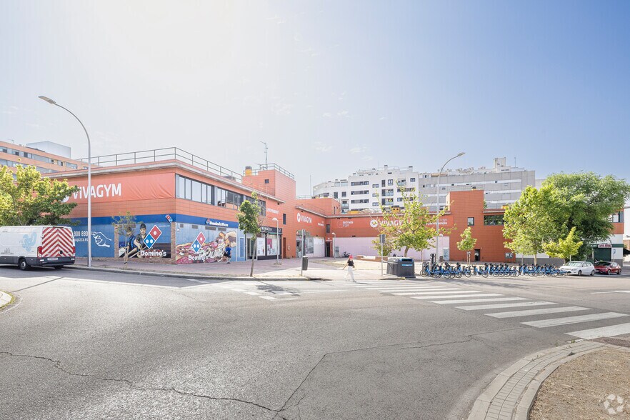 Calle Valderrebollo, 1-3, Madrid, Madrid for sale - Building Photo - Image 3 of 4