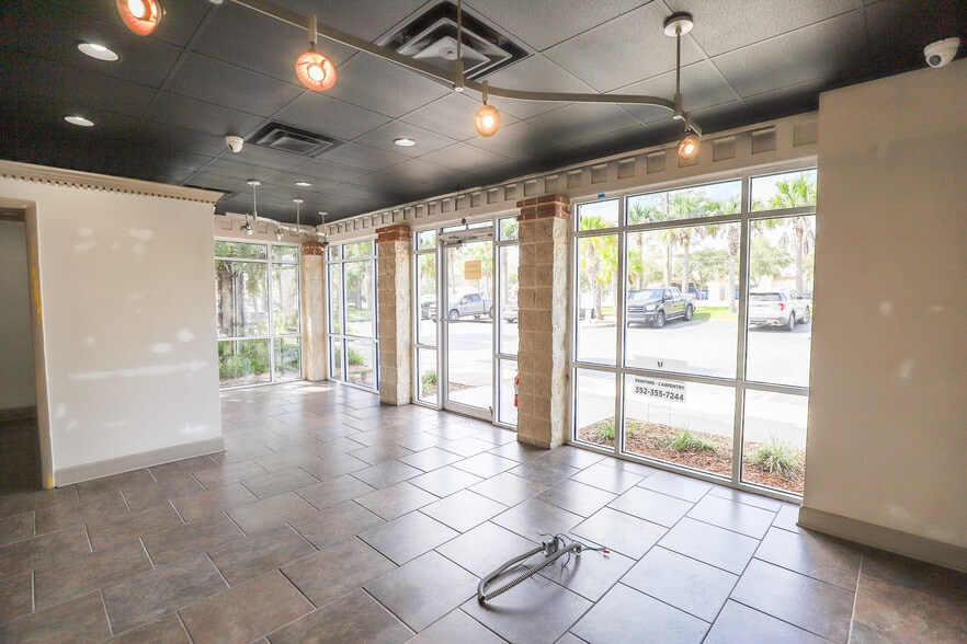 3545 SW 34th St, Gainesville, FL for lease - Interior Photo - Image 2 of 41