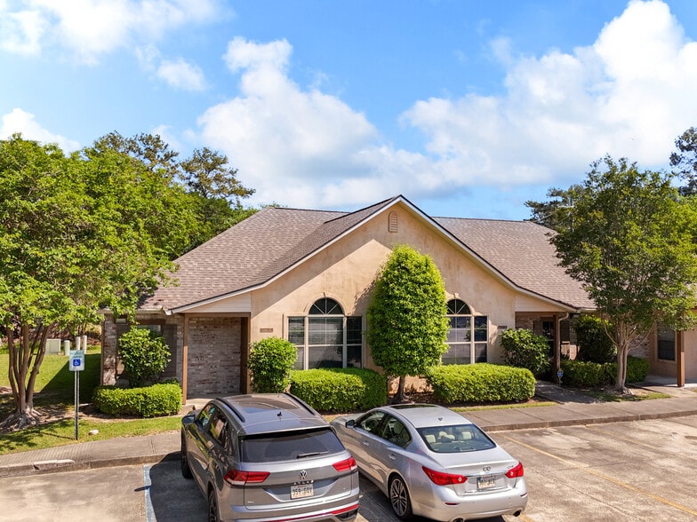 14635 S Harrells Ferry Rd, Baton Rouge, LA for sale - Primary Photo - Image 1 of 1