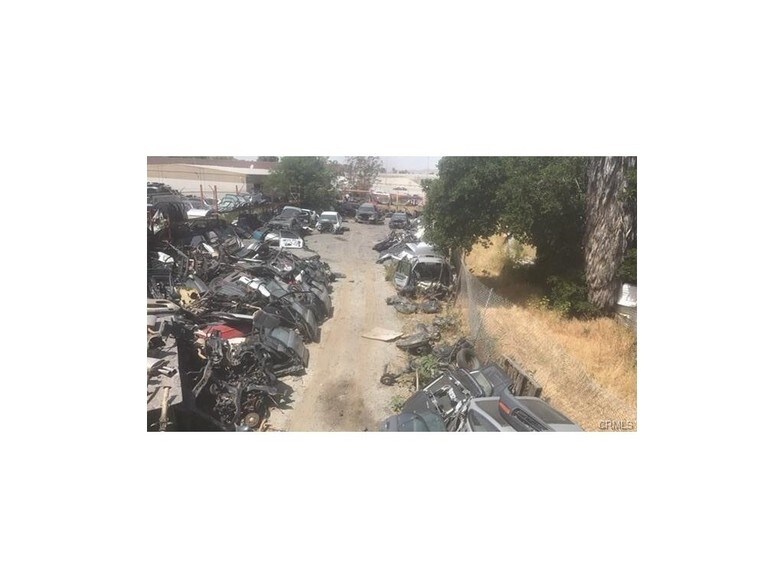 E La Cadena, Riverside, CA 92507