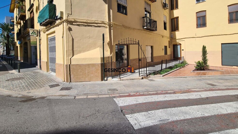 Retail in Ontinyent for lease - Building Photo - Image 1 of 9