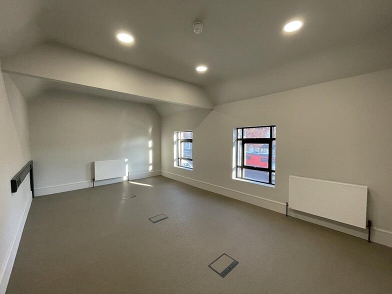 23 Albert St, Newcastle for lease - Building Photo - Image 3 of 11