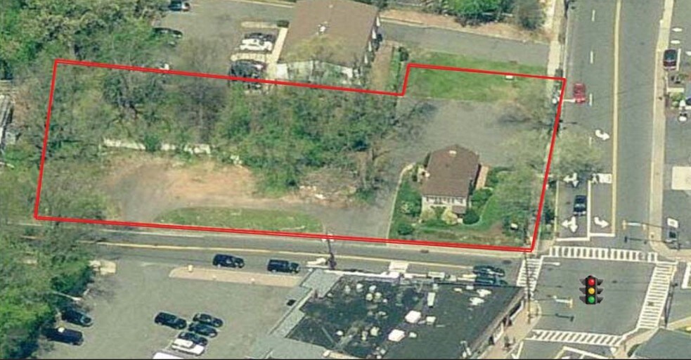 903 Mountain Ave, Mountainside, NJ 07092