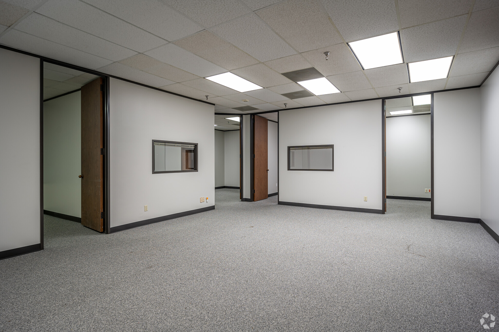 10700 Richmond Ave, Houston, TX for lease Interior Photo- Image 1 of 3