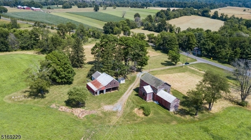 281 Wertsville Rd, Ringoes, NJ for sale - Primary Photo - Image 1 of 5