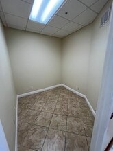 2800 Davis Blvd, Naples, FL for lease Building Photo- Image 2 of 9