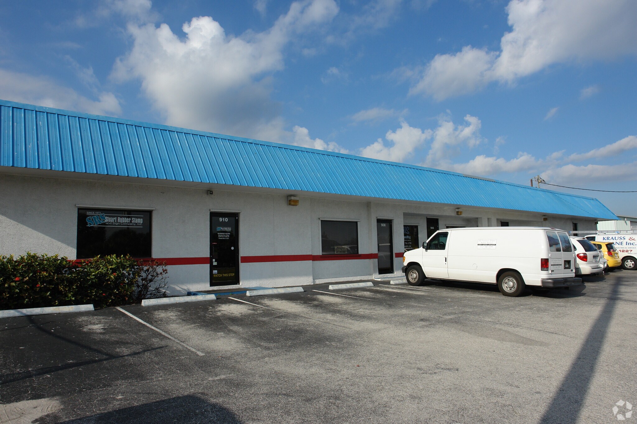 904-910 SE Dixie Hwy, Stuart, FL for sale Building Photo- Image 1 of 1