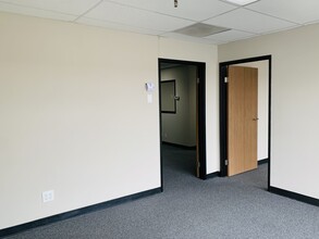 1080 N Batavia St, Orange, CA for lease Interior Photo- Image 2 of 10