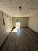 2661-2669 Ludelle St, Fort Worth, TX for lease Interior Photo- Image 2 of 5