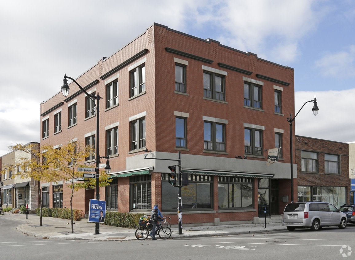 5800-5804 Boul Saint-Laurent, Montréal, QC for sale Other- Image 1 of 4