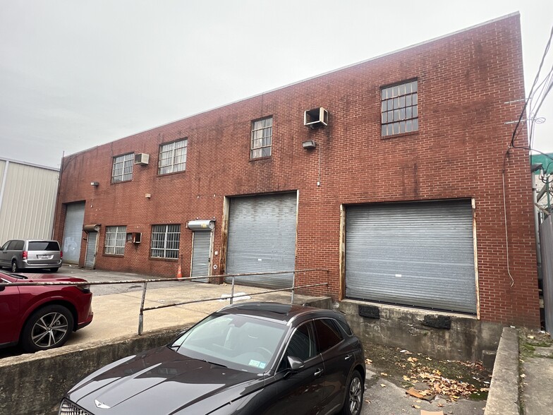 530 Homestead Ave, Mount Vernon, NY for lease - Building Photo - Image 1 of 8